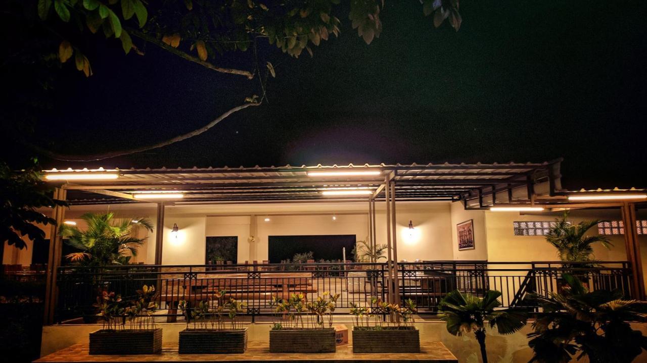 Taman Bukit Palem Resort Bogor Esterno foto