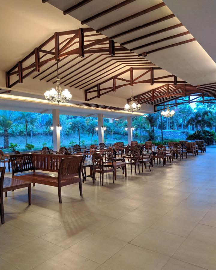 Taman Bukit Palem Resort Bogor Esterno foto